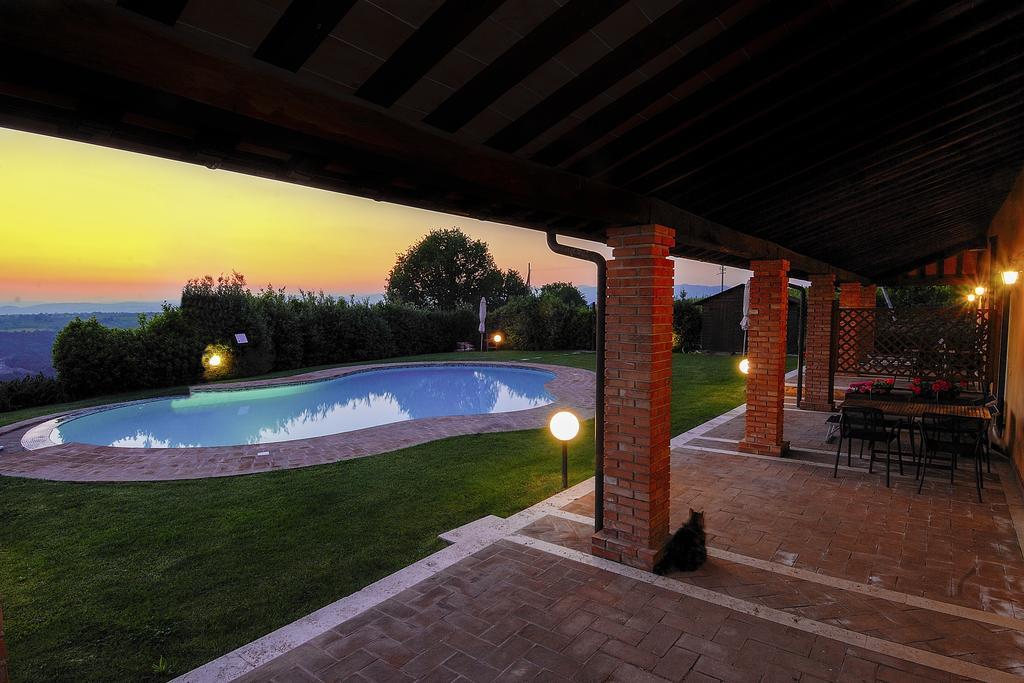Agriturismo Poggio Delle Conche Pitigliano Bagian luar foto